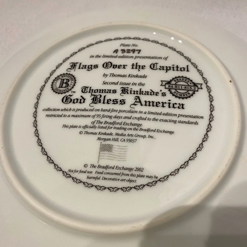 collectible decorative‎ plate flag over the capitol by thomas kinade A 3297
